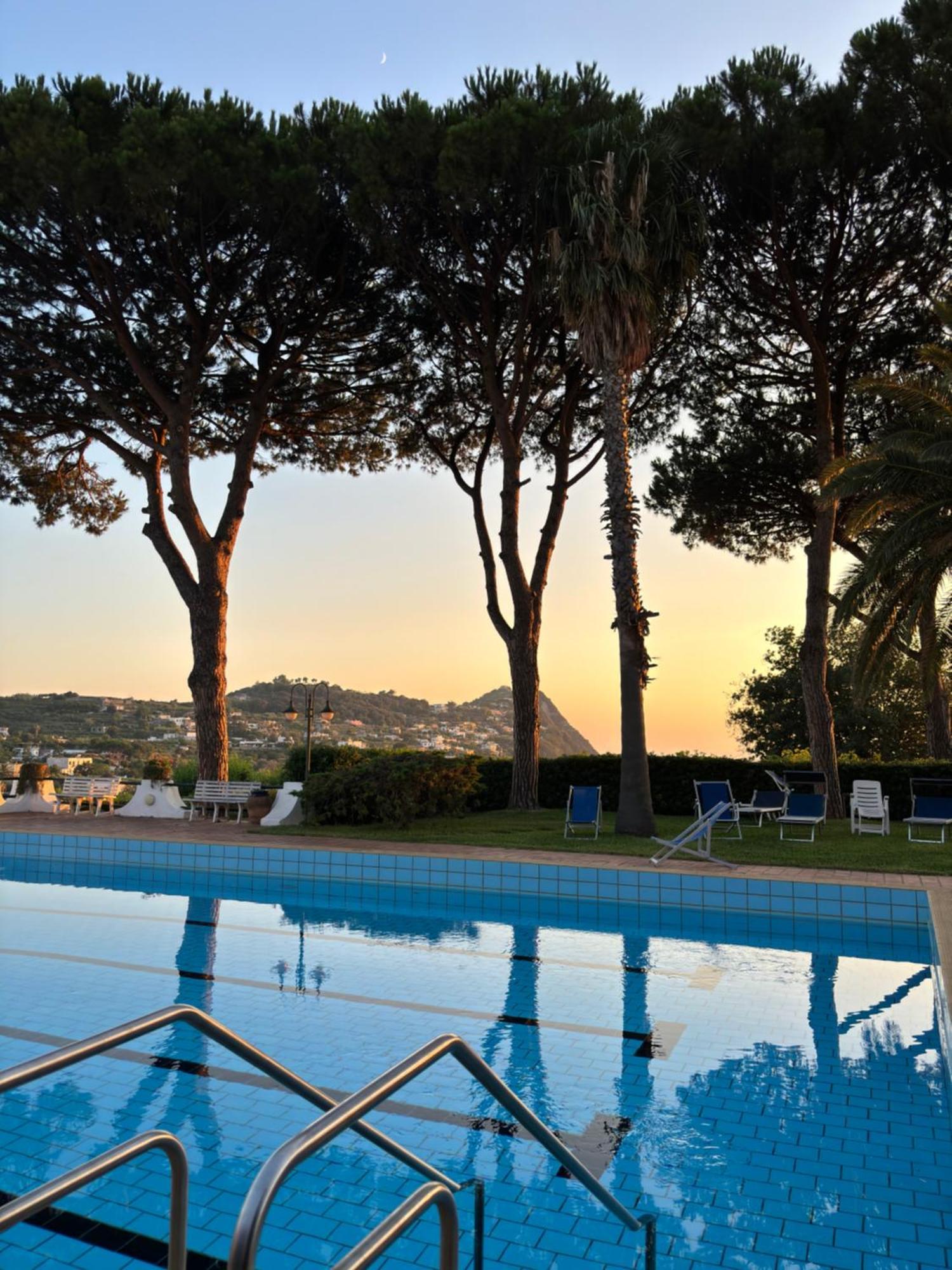 Villa Moma Giardino, Tennis E Piscina Panoramica Ίσκια Εξωτερικό φωτογραφία